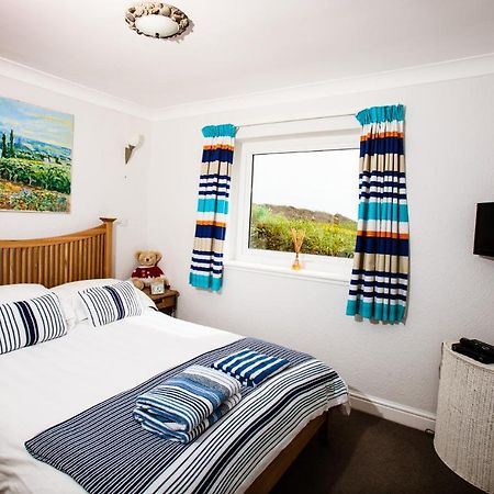 The Old Dairy, Land'S End, Sennen Appartement Buitenkant foto