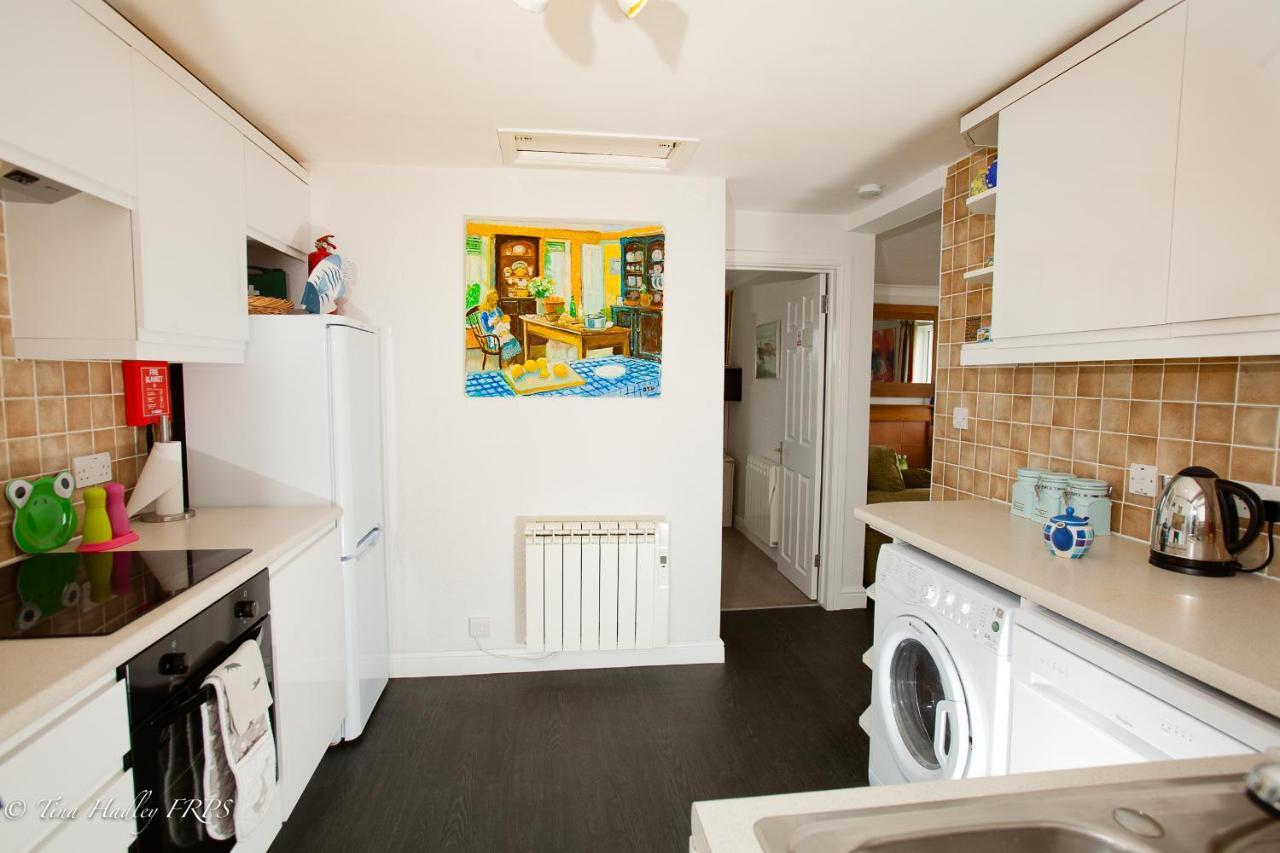 The Old Dairy, Land'S End, Sennen Appartement Buitenkant foto